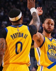 开云网址-【现场】两人入选全明星首发！勇士主场燥起来了！