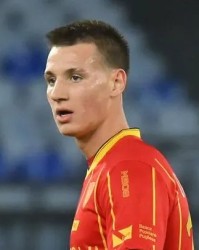 开云网址-隆戈：米兰外租前锋卡马尔达将继续留在莱切，直至赛季结束