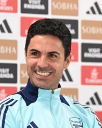 塔帅：哈弗茨在防定位球时受伤，赛程、强度皆为肇因