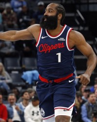 Ary： 快船队内紧张气氛日益加剧 若哈登进入交易市场 多队会关注